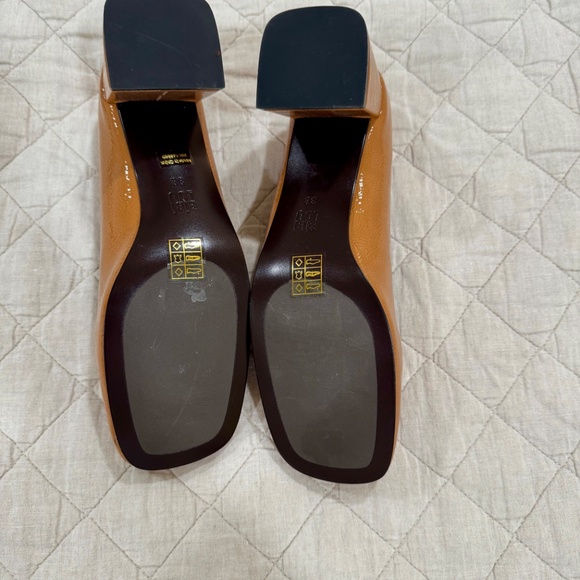 NWT BiBi LOU Valencia Loafers - Camel Patent Size 38 - Picture 4 of 5